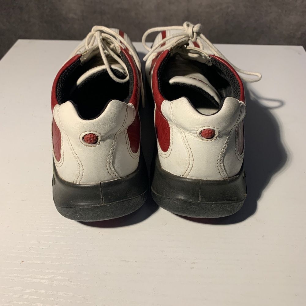 Ecco Women's White Footwear - Picture 4 of 7